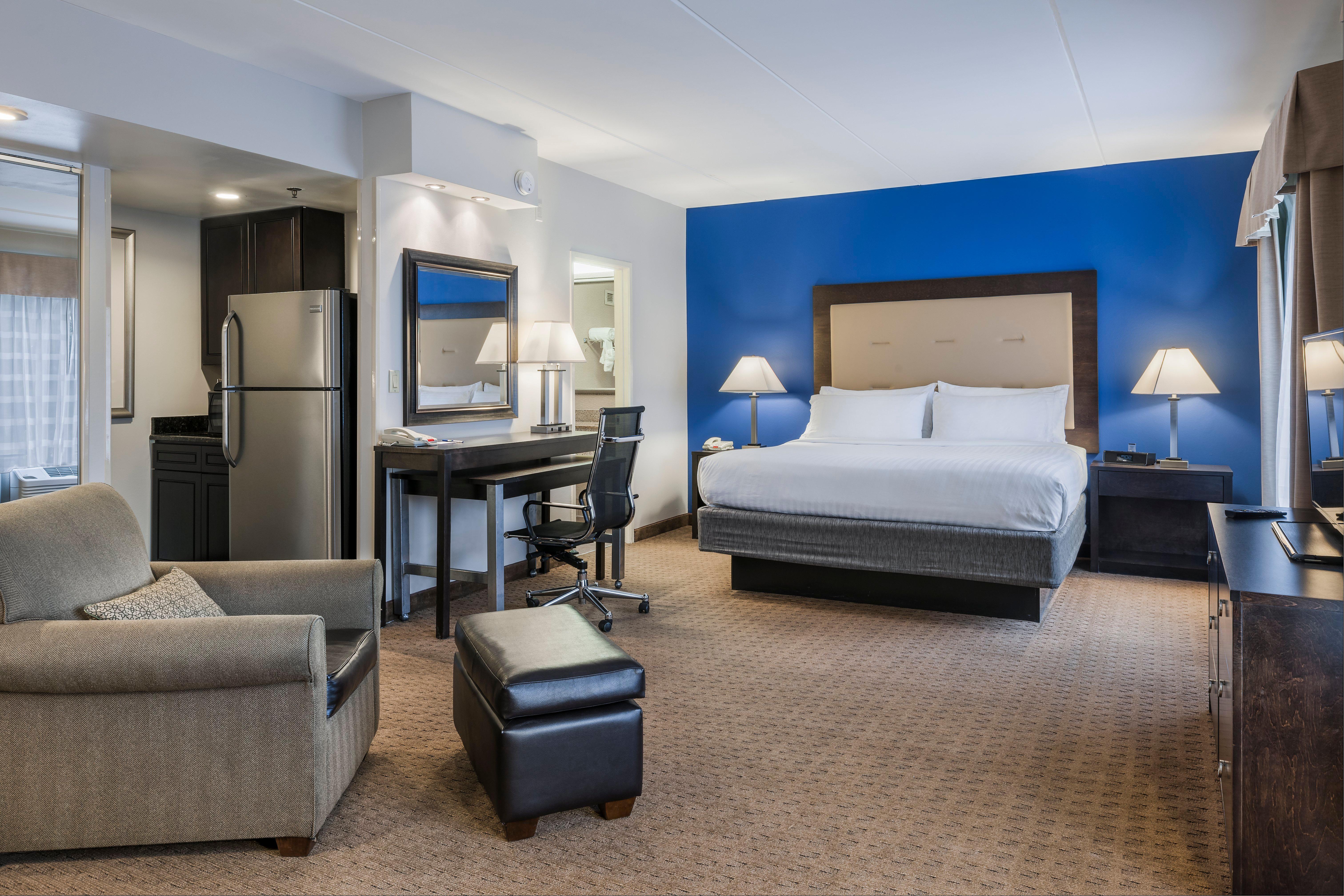 Holiday Inn Express & Suites Laurel Lakes By Ihg Εξωτερικό φωτογραφία