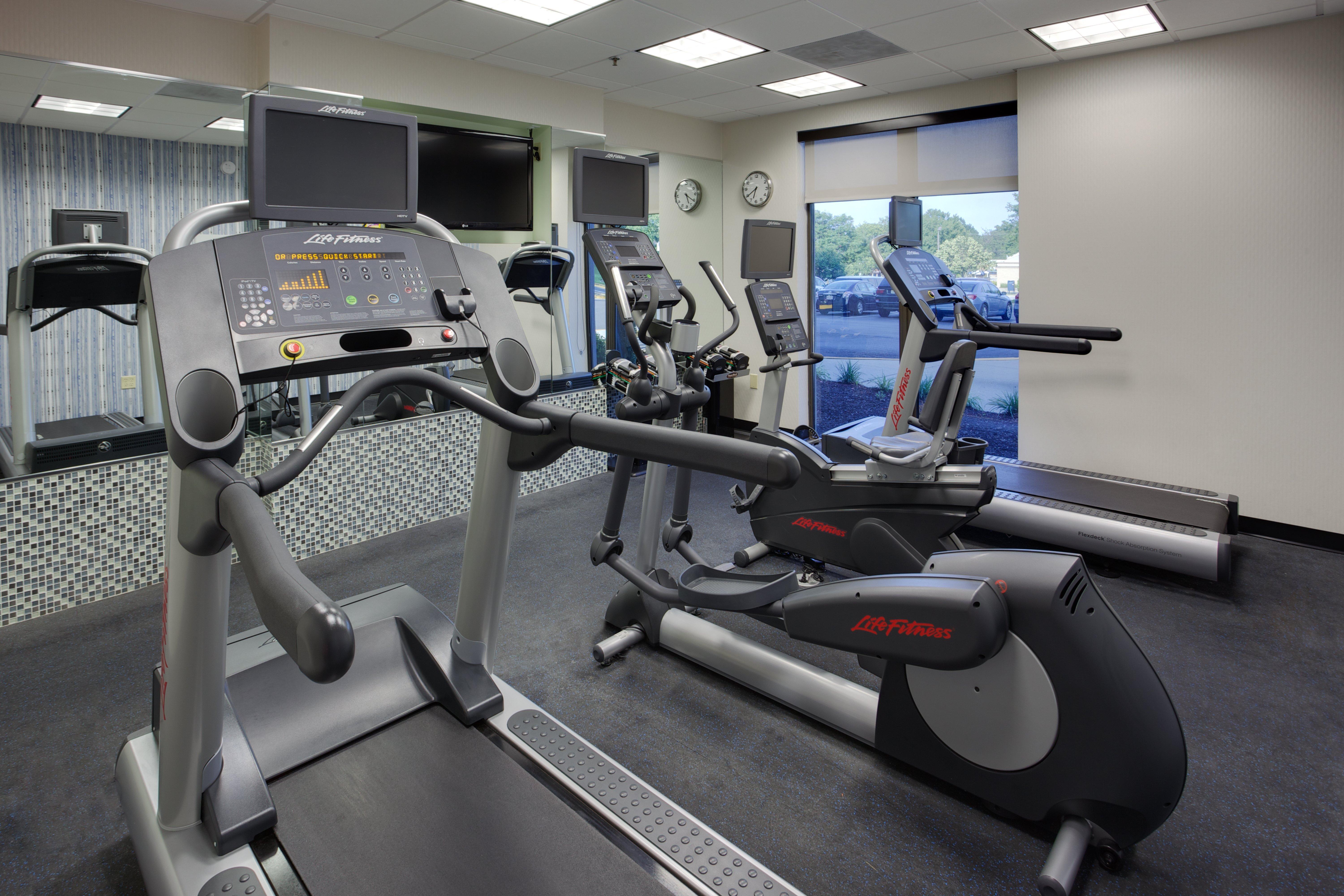 Holiday Inn Express & Suites Laurel Lakes By Ihg Εξωτερικό φωτογραφία