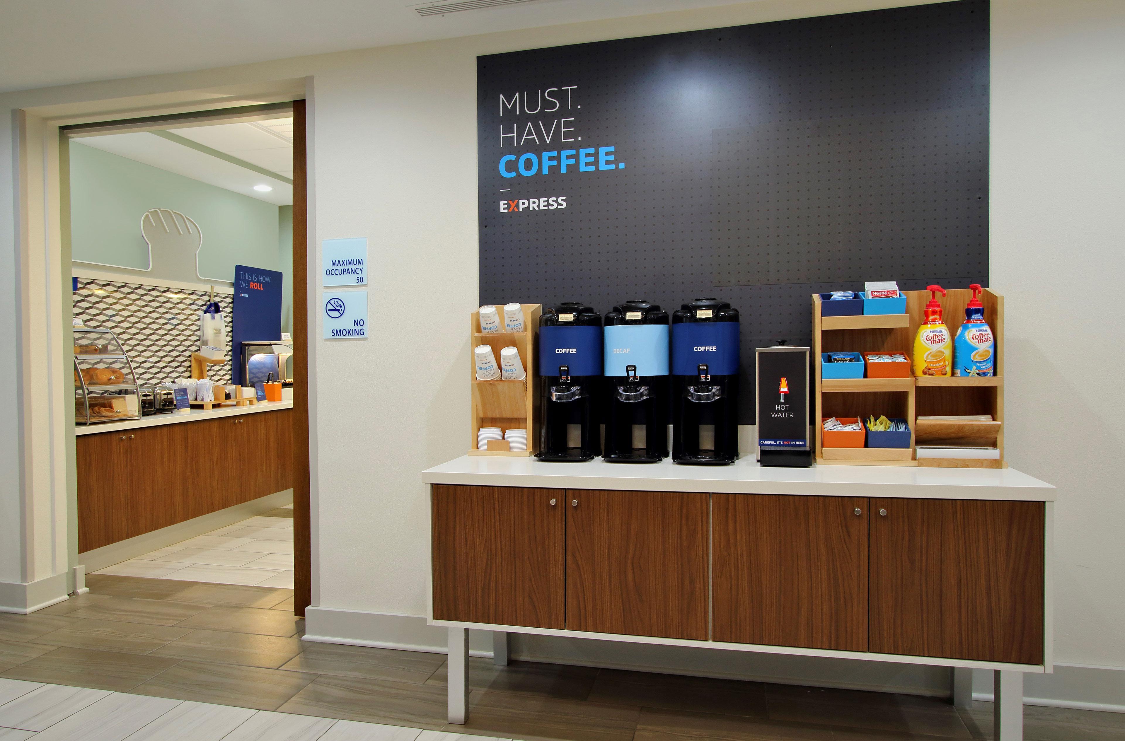 Holiday Inn Express & Suites Laurel Lakes By Ihg Εξωτερικό φωτογραφία
