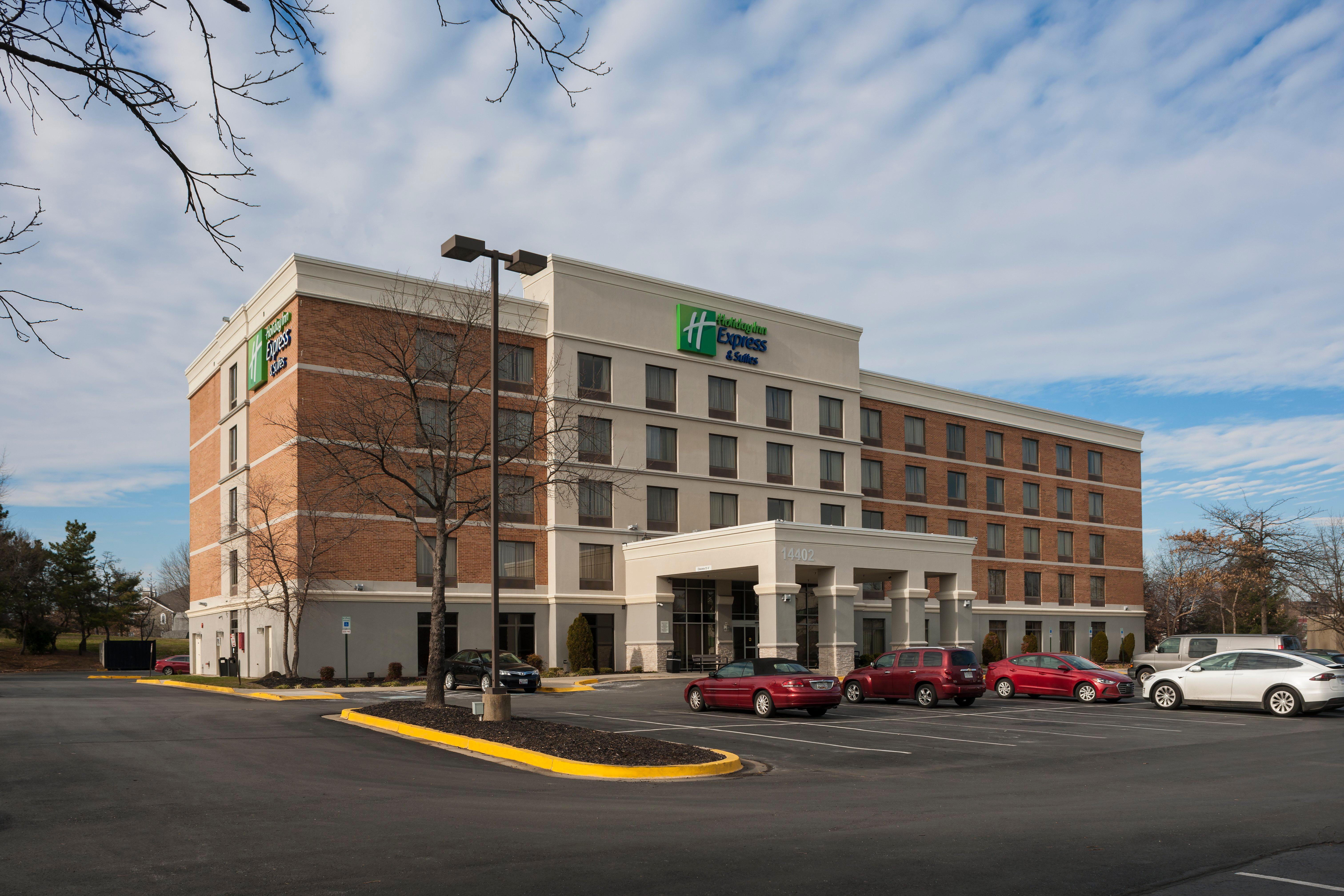 Holiday Inn Express & Suites Laurel Lakes By Ihg Εξωτερικό φωτογραφία