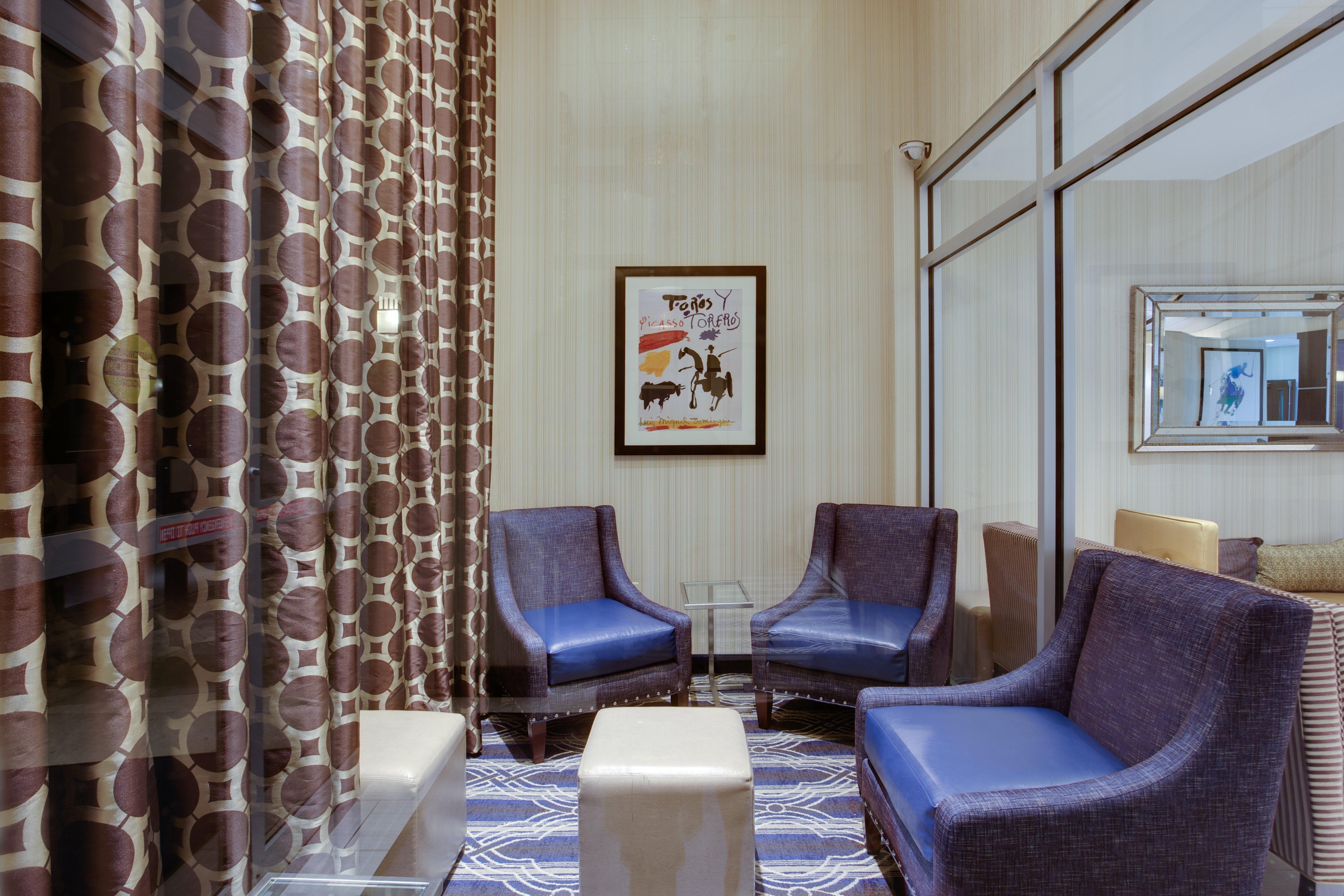 Holiday Inn Express & Suites Laurel Lakes By Ihg Εξωτερικό φωτογραφία