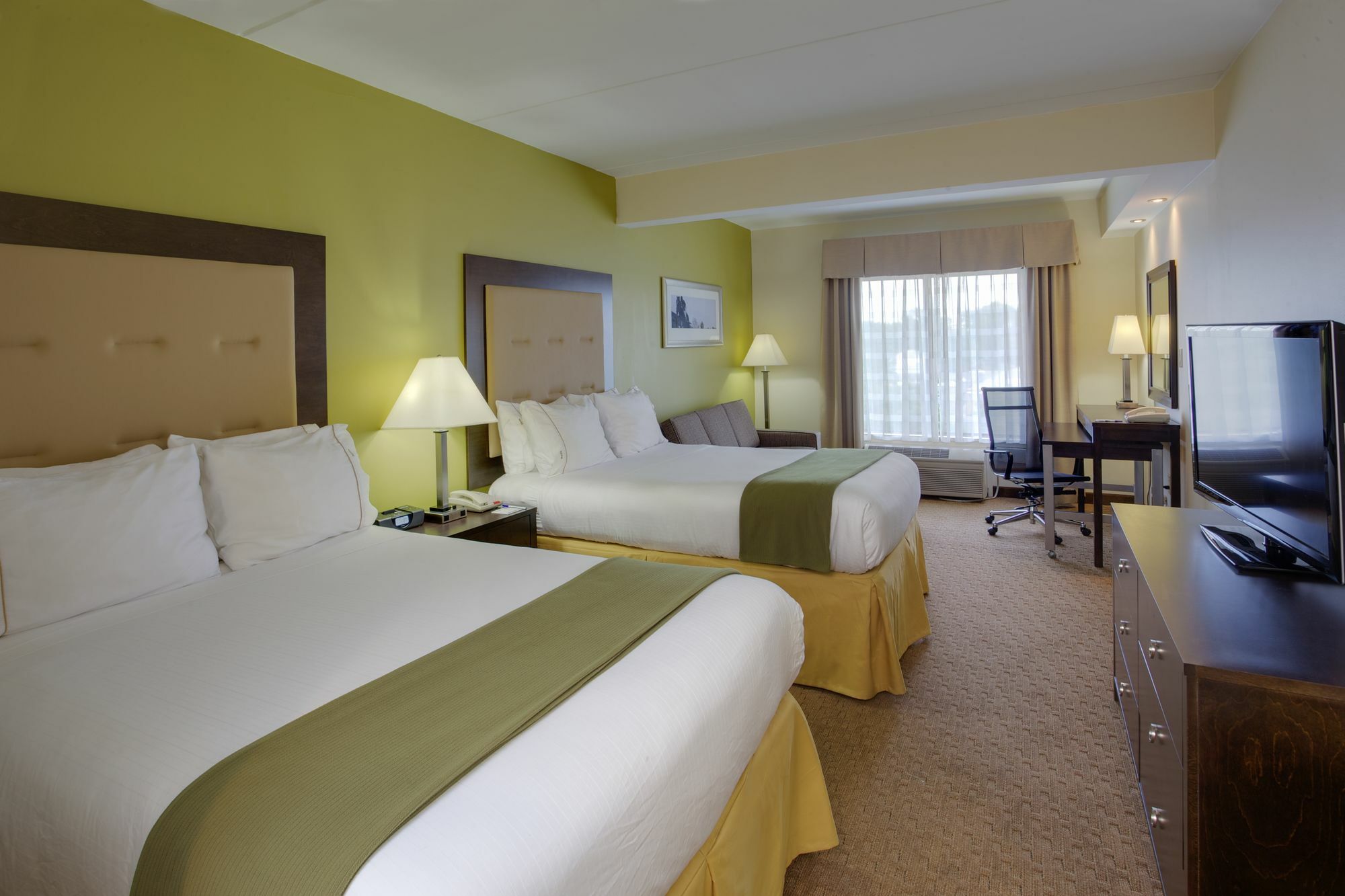 Holiday Inn Express & Suites Laurel Lakes By Ihg Εξωτερικό φωτογραφία